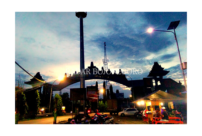 Senja di Angkringan Jembatan Padangan-Cepu