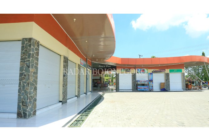 Taman Rajekwesi Sepi, Pedagang Kembalikan Kunci Kios