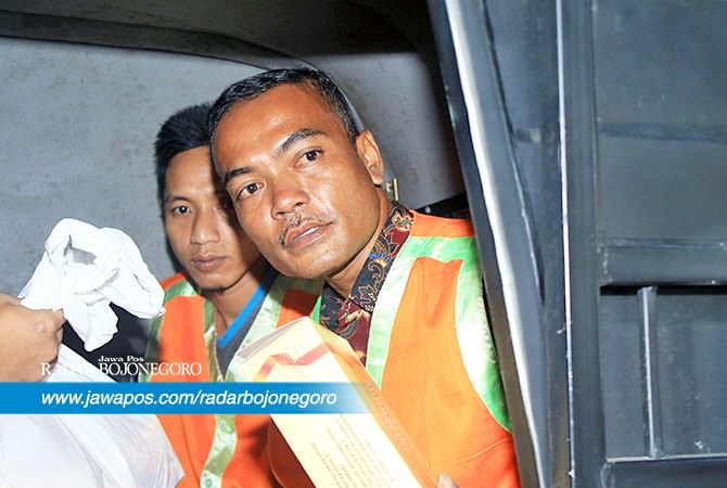 Ditetapkan Tersangka, Guru Cabul Ditahan 