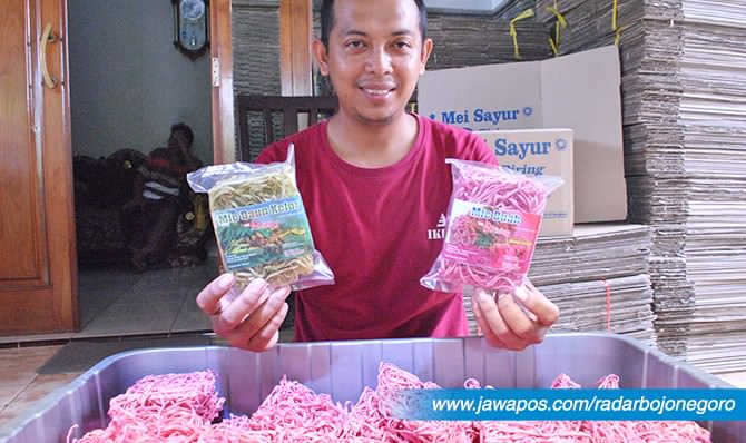 Mie Buah dan Sayur Produk Asli Tuban