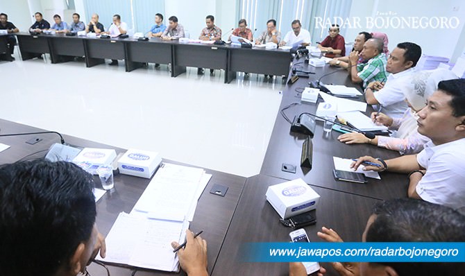 Miliki Polemik, Dunia Karaoke Diminta Perbarui Izin