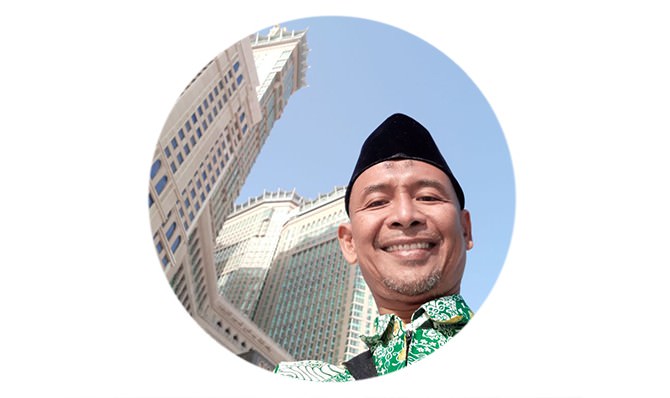 Sensasi Salat di Tempat Imam