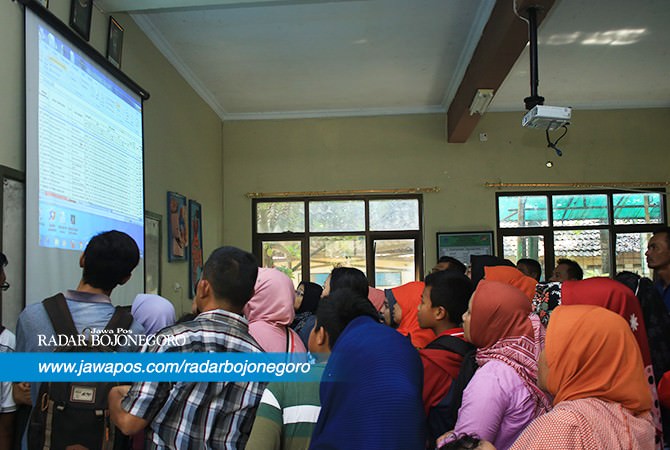 PPDB SMP Berakhir, Berkas Jangan Dicabut Dulu