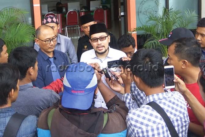 Santri Langitan Gugat PT Semen Indonesia