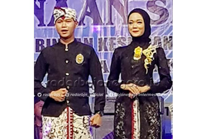 Bupati Belum Setujui Pakaian Adat