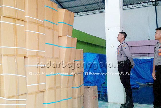 Hari Ini Pendistribusian Logistik Pemilu Dimulai