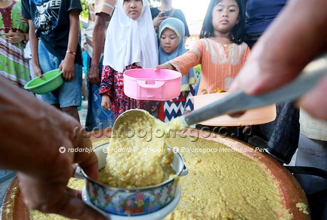 Bubur Sura di Perkampungan Arab