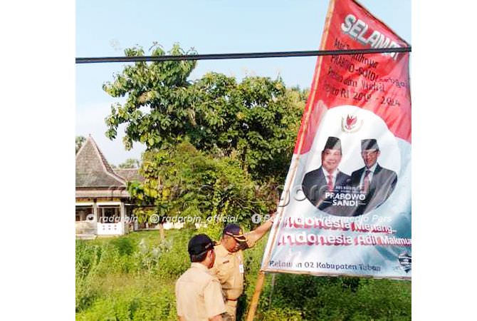 Pemasang Banner Diperkirakan Ketakutan