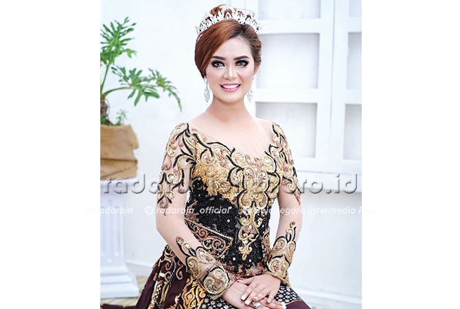 Tak Lelah Belajar Merias