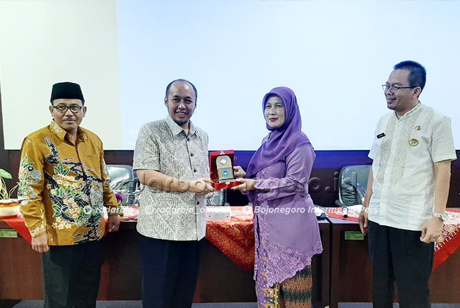 Berupaya Memaksimalkan PAD
