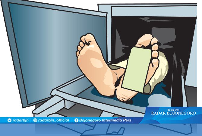 Dikira Meninggal, Dikubur,