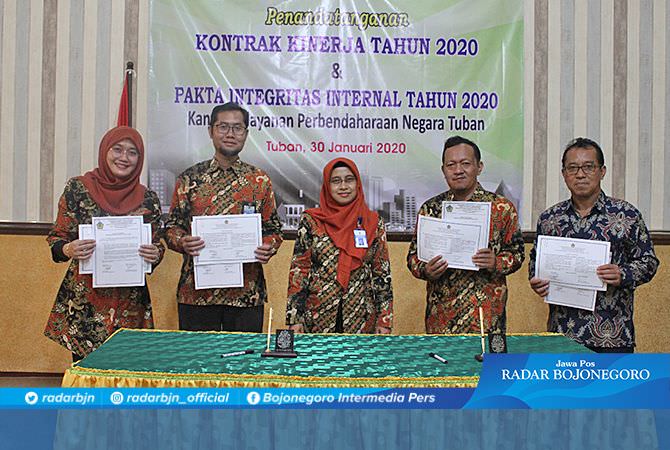 Penandatanganan Kontrak Kinerja dan Pakta Integritas