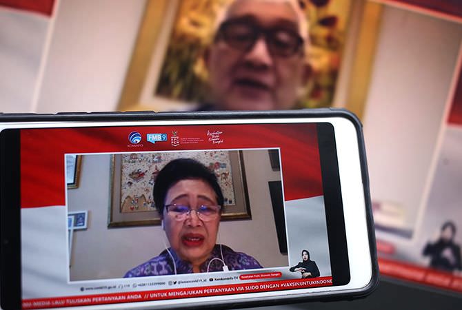 Mengenal Prof. Sri Rezeki Hadinegoro, Pahlawan Kesehatan Indonesia