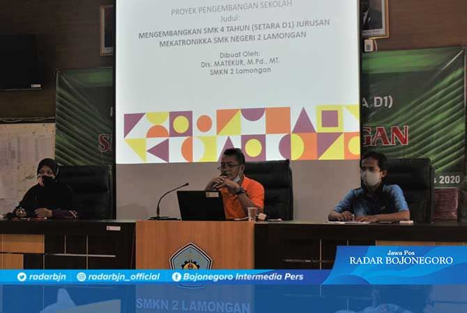 Hadapi Industri 4.0 SMKN 2 Lamongan Buka Jurusan Teknik Mekatronika