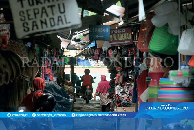 Penerapan Retribusi Sewa Kios Baru Ada di Tiga Pasar