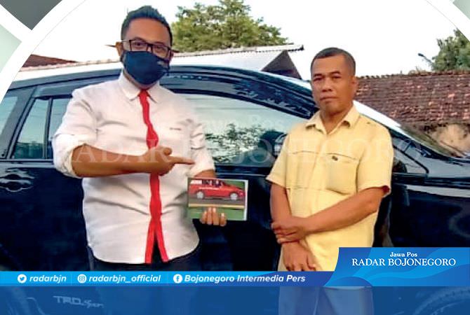 Kampung Miliarder, Borong Mobil Untuk Konsumtif