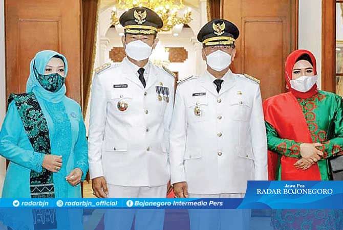 Yes Bro Dilantik Bupati – Wakil Bupati Lamongan