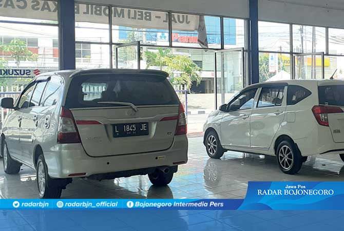 Diler Optimistis, Showroom Mobil Bekas Cemas