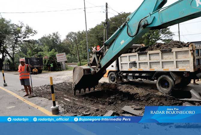 Jalan Perbatasan Gayam Purwosari Dipadatkan