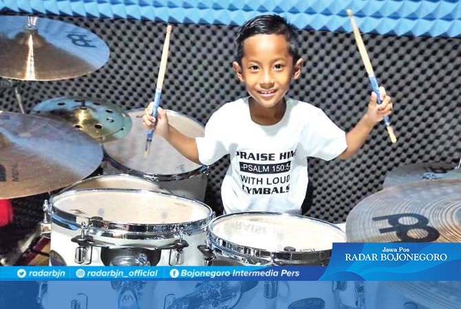 Samuel Abisatya Wirandanu, Drummer Cilik Asal Lamongan