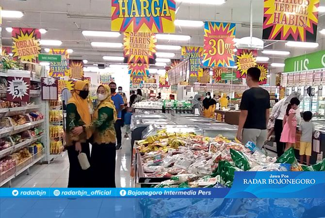 Giant Bakal Tutup Gerai, Disperinaker Kawal Pesangon 19 Pekerja