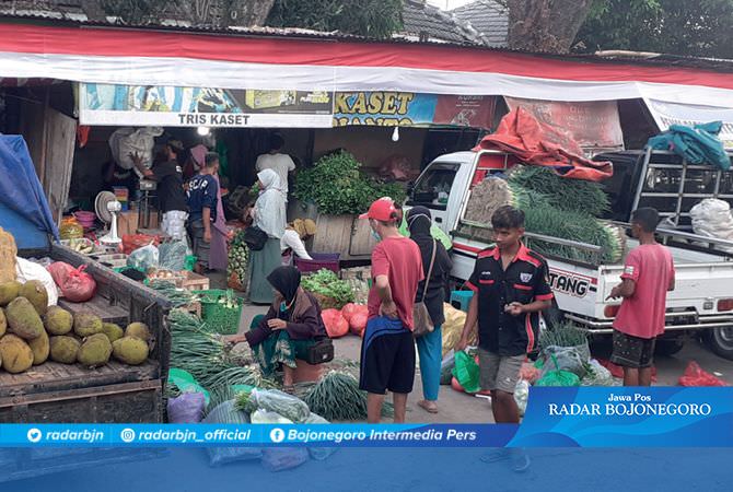 Pasca Relokasi Pasar Kota, Pedagang Sayur Tetap Ramai