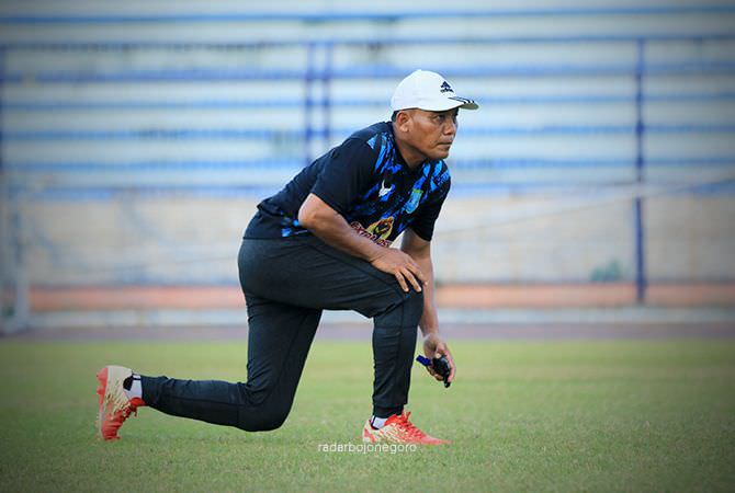 Beban di Pundak Eks Kapten
