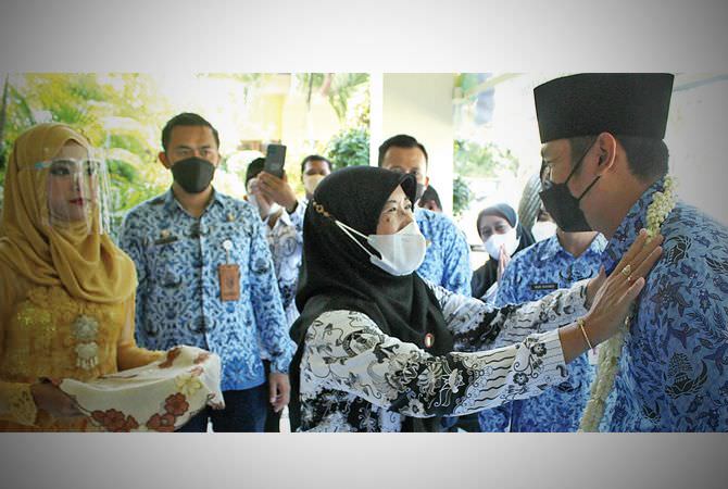 Peringati Hari Guru Nasional 2021 dan HUT Ke-76 PGRI