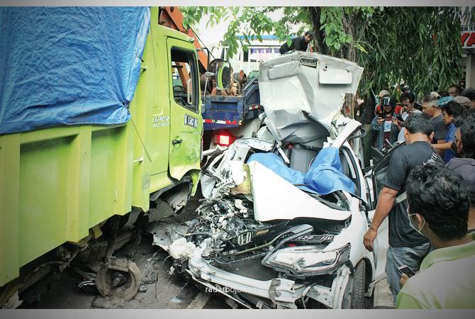 Hari Bahagia Itu Jadi Petaka