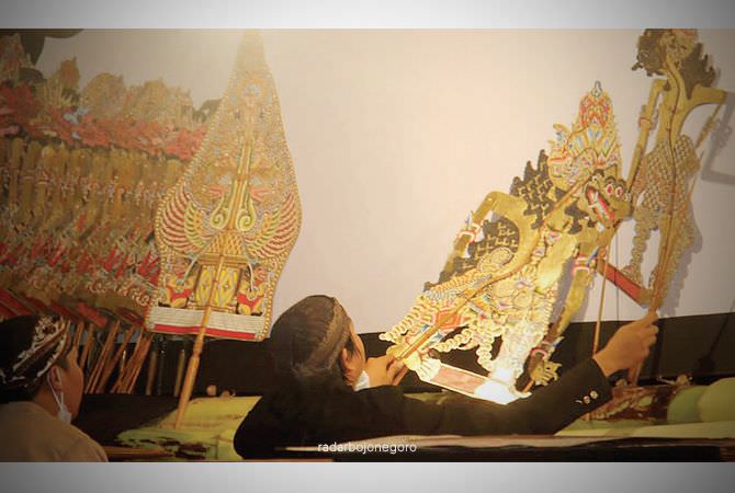 Tumbuh Suburnya Wayang Kulit di Pengujung Tahun