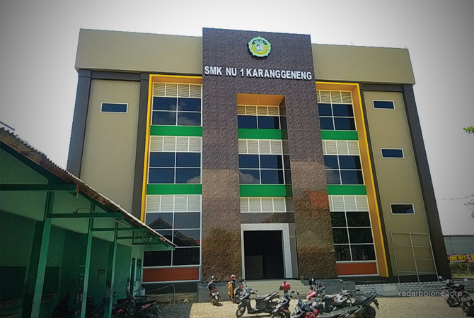 MEGAH: SMK NU Karanggeneng memiliki fasilitas lengkap untuk menunjang kompetensi siswanya, hingga menjadi sekolah kedua se-Kabupaten Lamongan yang siswanya masuk PTN. (Istimewa/RDR.LMG)