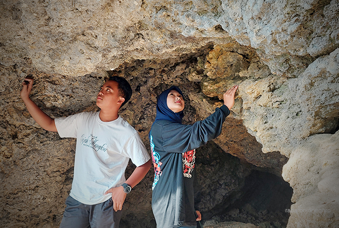 POTENSI WISATA: Goa Sentono menjadi saksi sejarah perkumpulan para wali melawan penjajah. Menjadi potensi wisata untuk mendongkrak ekonomi warga. (Lukman Hakim/RDR.BLORA)