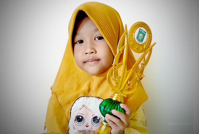 Anindita Salwa Nabila (AHMAD ASIP ALAFI/RDR.LMG)