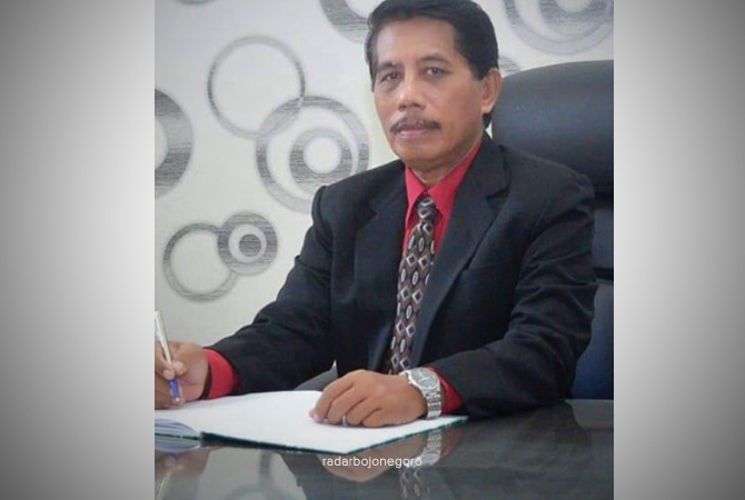 Drs. Nurhadi, M.Pd., Kepala SMAN 3 Bojonegoro (Istimewa For RDR.BJN)