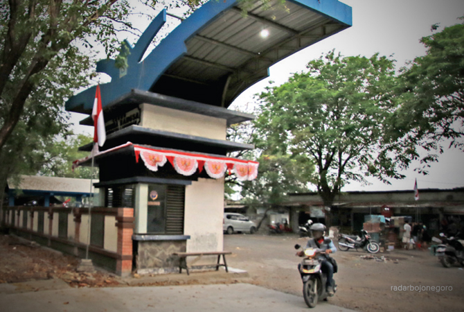 MINIM PERAWATAN: Kondisi salah satu terminal tipe C di Lamongan. (ANJAR DWI PRADIPTA/RDR.LMG)