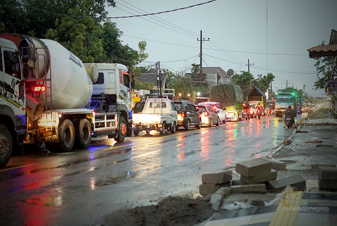 (ALLIF ABDULLAH FAJAR-MG2/RDR.BJN)