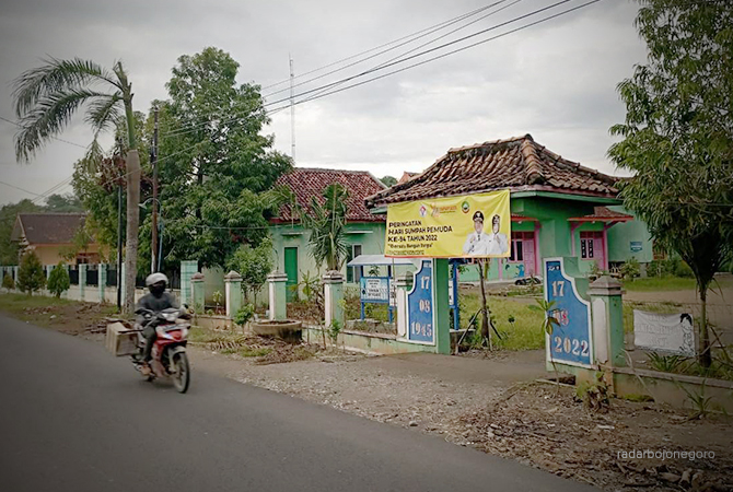 RUANG KELAS: Salah satu SD di Blora. Tahun ini ada perbaikan 136 ruangan sekolah. (Lukman Hakim/RDR.BLORA)
