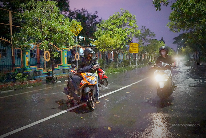 (ALLIF ABDILLAH FAJAR MG-2/RDR.BJN)