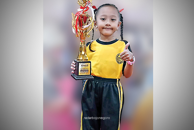 Almira Khairunnisa Azzahra (ISTIMEWA FOR RDR.LMG)