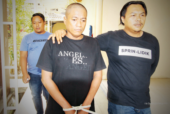 RESIDIVIS: M Zainudin, 41, asal Kelurahan Tumenggungan, Lamongan diamankan polisi karena kasus sabu – sabu. (ANJAR DWI PRADIPTA/RDR.LMG)