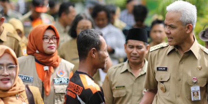 GERAK CEPAT : Gubernur Jawa Tengah Ganjar Pranowo bergerak cepat dalam penanganan dampak gempa Bantul berkekuatan 6,6 SR di Kabupaten Wonogiri.