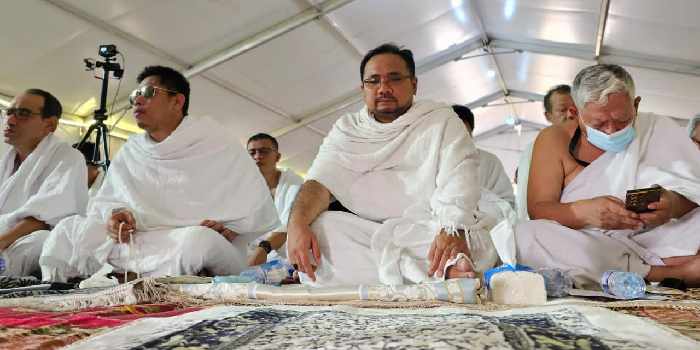 WUKUF : Menag Yaqut Cholil Qoumas selaku amirul hajj menjalani wukuf di Arafah sambutannya diwakilkan oleh Habib Hilal Al Aidit Selasa 27 Juni 2023.