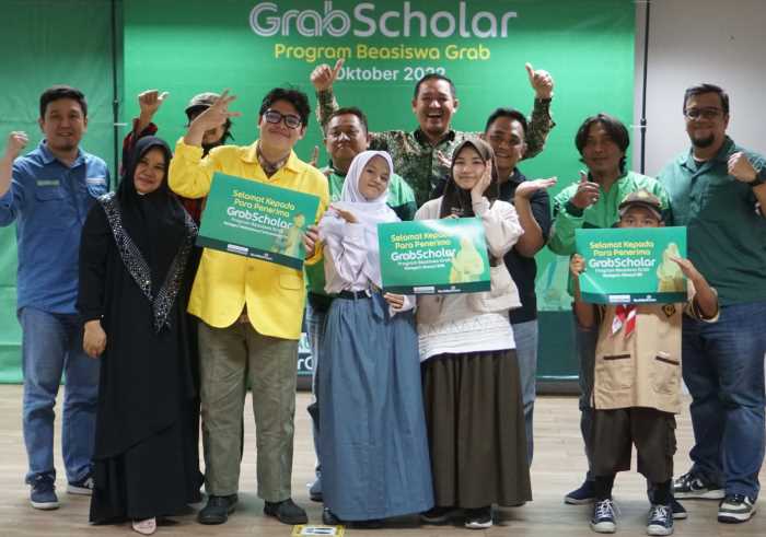 Para penerima Grab Scholar Program Beasiswa Grab.