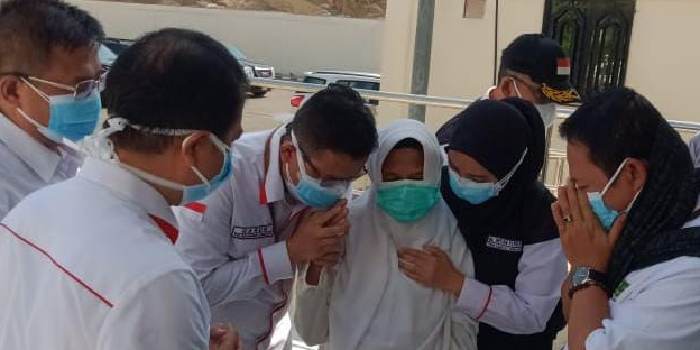 VERIFIKASI JENAZAH : Proses identifikasi jenazah di Markaz at-Thib asy-Syar