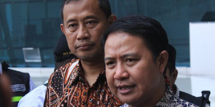 TIM MCH PULANG : Dirjen Penyelenggaraan Haji dan Umrah Hilman Latief didampingi Kepala Biro Humas, Data, dan Informasi Kemenag, Ahmad Fauzin saat menyambut kedatangan tim MCH di Bandara Soeta Jakarta.
