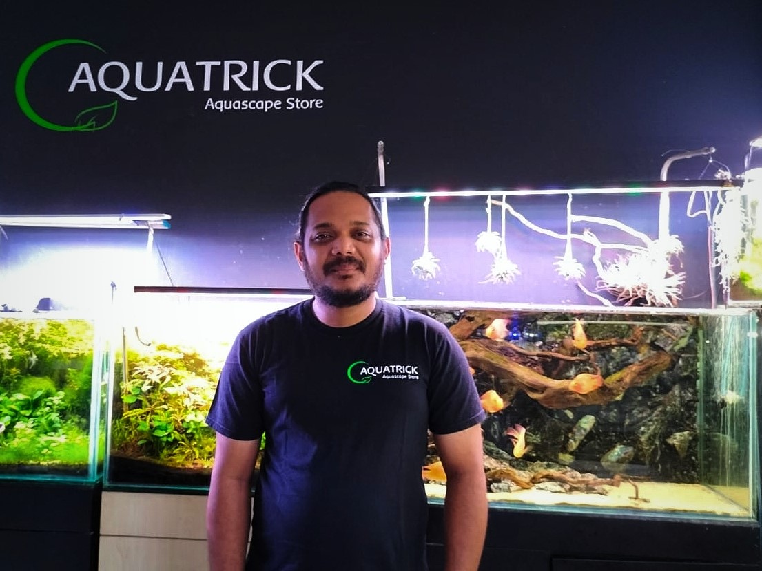 Haikal Rizky Mahardika, pemilik Aquatrick Aquascape Store di Tlogosari Kulon, Pedurungan, Kota Semarang Senin (31/07/2023).