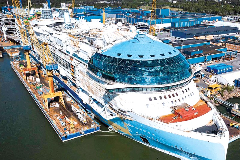 Icon of the Seas, ukurannya setara lima kali Titanic