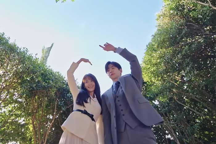 Capture Adegan dalam Drama Korea Berjudul King The Land yang Dapat Dinikmati Melalui Platform Netflix. Youtube/Netflix K-Content.