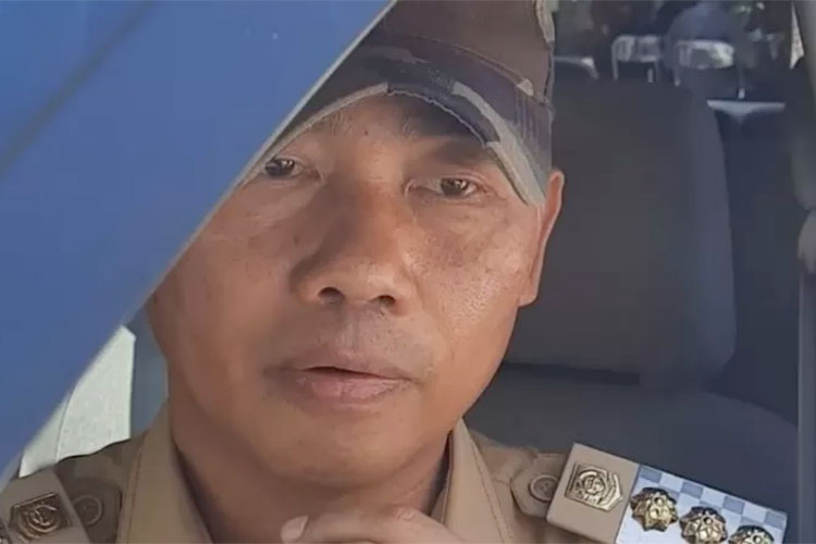 RESPONS: Bupati Gunungkidul Sunaryanta. (Gunawan/Radar Jogja)