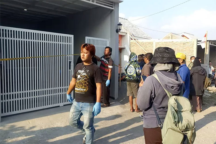 Rumah milik tetangga yang ditempati Dosen UIN Raden Mas Said Solo Wahyu Dian Silviani, sekaligus TKP penemuan mayat korban, Kamis (24/8).